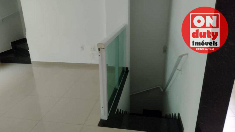 Imagem Casa com 2 Quartos à Venda, 108 m² em Marapé - Santos