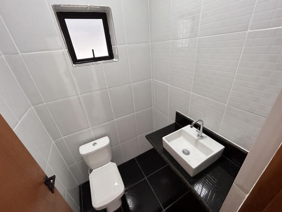 Imagem Casa com 4 Quartos à Venda, 200 m² em Horto - Ubatuba