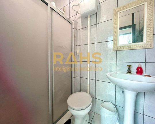 Imagem Casa com 4 Quartos à Venda, 220 m² em Saguaçu - Joinville Imagem Casa com 4 Quartos à Venda, 220 m² em Saguaçu - Joinville