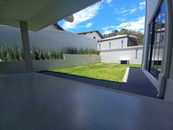 Imagem Casa com 4 Quartos à Venda, 276 m² em Green Valley - Teresópolis Imagem Casa com 4 Quartos à Venda, 276 m² em Green Valley - Teresópolis