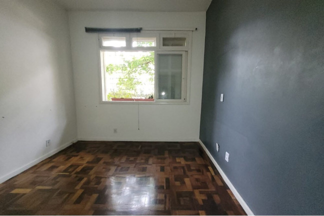 Imagem Imóvel com 3 Quartos à Venda, 92 m² em Rio Branco - Porto Alegre Imagem Imóvel com 3 Quartos à Venda, 92 m² em Rio Branco - Porto Alegre