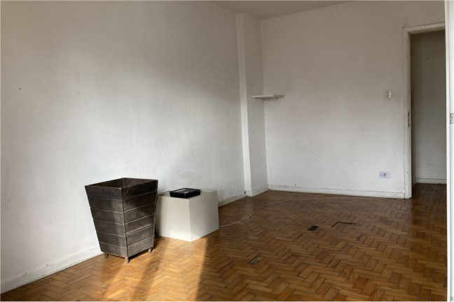 Imagem Imóvel com 2 Quartos à Venda, em Pinheiros - São Paulo Imagem Imóvel com 2 Quartos à Venda, em Pinheiros - São Paulo