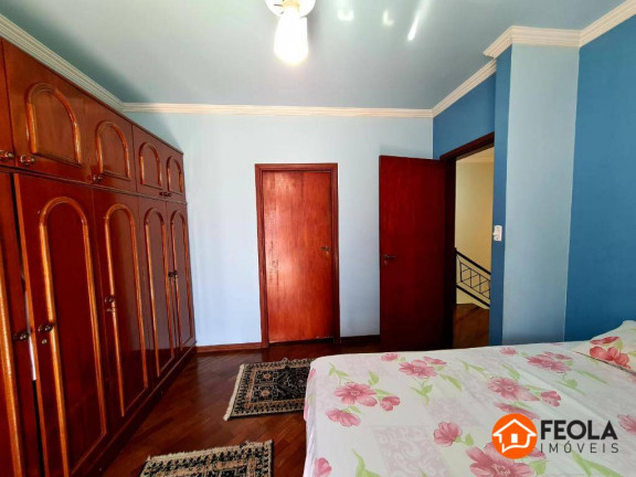Imagem Casa com 3 Quartos à Venda, 158 m² em Vila Santa Catarina - Americana Imagem Casa com 3 Quartos à Venda, 158 m² em Vila Santa Catarina - Americana
