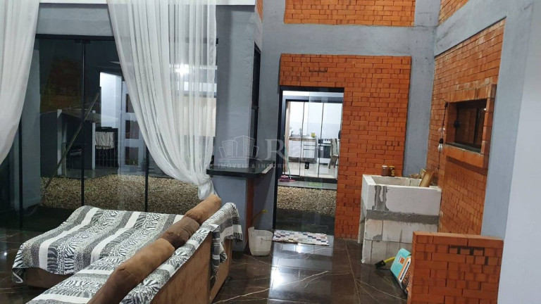 Imagem Sobrado com 3 Quartos à Venda, 220 m² em Santa Regina - Camboriú Imagem Sobrado com 3 Quartos à Venda, 220 m² em Santa Regina - Camboriú
