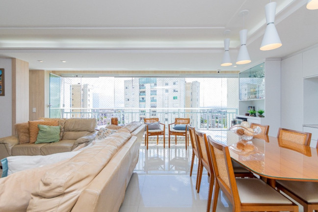 Imagem Apartamento com 3 Quartos à Venda, 125 m² em Jardim Europa - Porto Alegre Imagem Apartamento com 3 Quartos à Venda, 125 m² em Jardim Europa - Porto Alegre