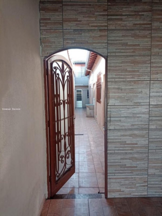 Imagem Casa com 3 Quartos para Alugar, 76 m² em Pararangaba - São José Dos Campos
