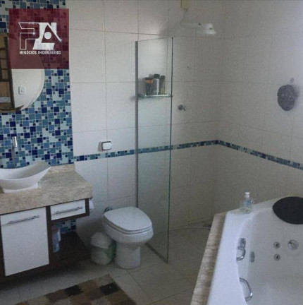 Imagem Chácara com 4 Quartos à Venda, 500 m² em área Rural De Lorena - Lorena Imagem Chácara com 4 Quartos à Venda, 500 m² em área Rural De Lorena - Lorena