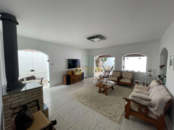 Imagem Sobrado com 3 Quartos à Venda, 250 m² em Jardim Das Colinas - São José Dos Campos
