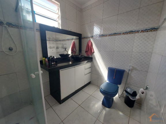 Imagem Casa com 3 Quartos à Venda, 240 m² em Centro - Ubatuba Imagem Casa com 3 Quartos à Venda, 240 m² em Centro - Ubatuba