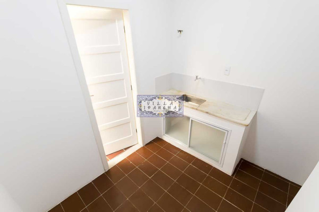 Imagem Imóvel com 3 Quartos à Venda, 170 m² em Tijuca - Rio De Janeiro Imagem Imóvel com 3 Quartos à Venda, 170 m² em Tijuca - Rio De Janeiro