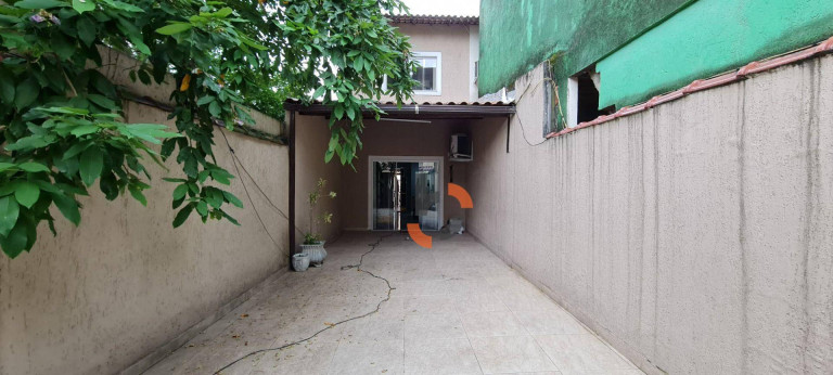 Imagem Casa com 2 Quartos à Venda, 70 m² em Engenho Pequeno - Nova Iguaçu