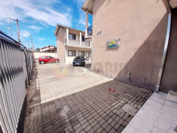 Imagem Casa de Condomínio com 1 Quarto à Venda, 42 m²