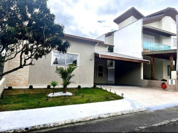 Casa com 3 Quartos à Venda, 250 m² em Loteamento Pinheiros De Tremembé - Tremembé