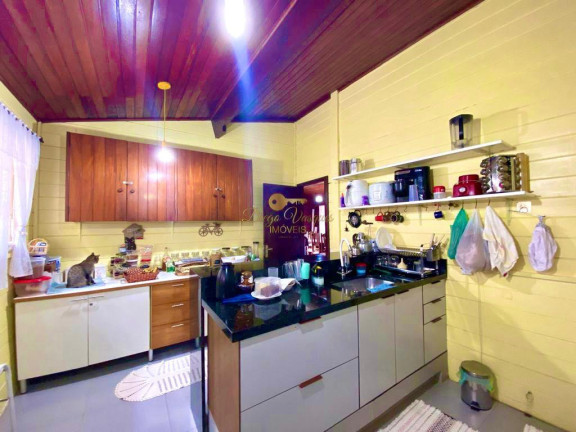 Imagem Casa com 4 Quartos à Venda, 209 m² em Fazenda Suiça - Teresópolis Imagem Casa com 4 Quartos à Venda, 209 m² em Fazenda Suiça - Teresópolis