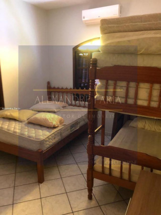 Imagem Casa com 3 Quartos à Venda, 126 m² em Cigarras - São Sebastião