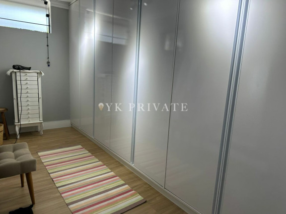 Imagem Sobrado com 4 Quartos à Venda, 250 m² em Moema - São Paulo