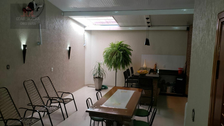 Imagem Sobrado com 3 Quartos à Venda, 231 m² em Parque Nova Carioba - Americana Imagem Sobrado com 3 Quartos à Venda, 231 m² em Parque Nova Carioba - Americana
