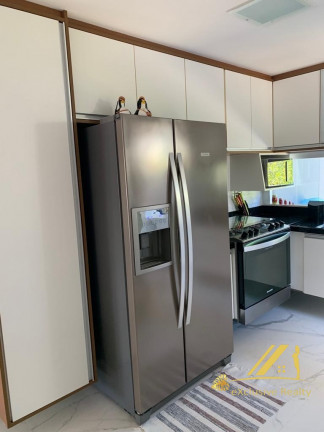 Imagem Casa de Condomínio com 4 Quartos à Venda, 200 m² em Guarajuba (monte Gordo) - Camaçari Imagem Casa de Condomínio com 4 Quartos à Venda, 200 m² em Guarajuba (monte Gordo) - Camaçari
