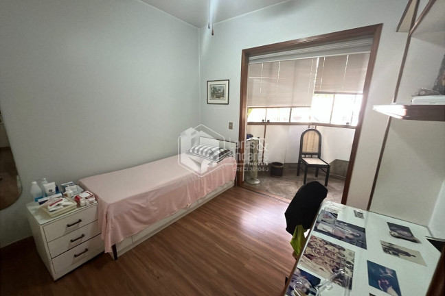 Imagem Apartamento com 3 Quartos à Venda, 194 m² em Moema - São Paulo Imagem Apartamento com 3 Quartos à Venda, 194 m² em Moema - São Paulo