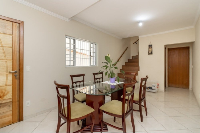 Imagem Casa com 3 Quartos à Venda, 129 m² em Parque Jabaquara - São Paulo