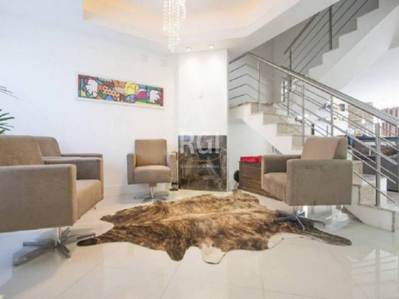 Imagem Casa com 4 Quartos à Venda, 369 m² em Sarandi - Porto Alegre Imagem Casa com 4 Quartos à Venda, 369 m² em Sarandi - Porto Alegre