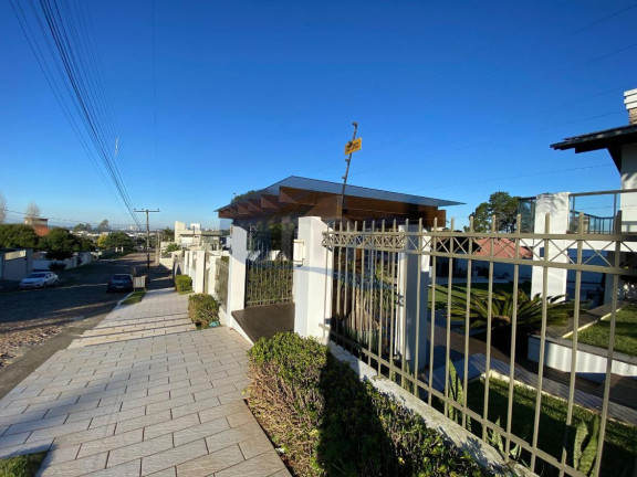 Imagem Casa com 4 Quartos à Venda, 300 m² em Centenário - Torres Imagem Casa com 4 Quartos à Venda, 300 m² em Centenário - Torres