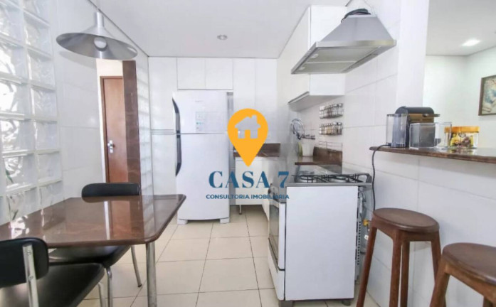 Imagem Apartamento com 3 Quartos à Venda, 94 m² em Santo Antônio - Belo Horizonte Imagem Apartamento com 3 Quartos à Venda, 94 m² em Santo Antônio - Belo Horizonte