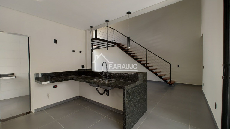 Imagem Imóvel com 3 Quartos à Venda, 250 m² em Aparecidinha - Sorocaba Imagem Imóvel com 3 Quartos à Venda, 250 m² em Aparecidinha - Sorocaba
