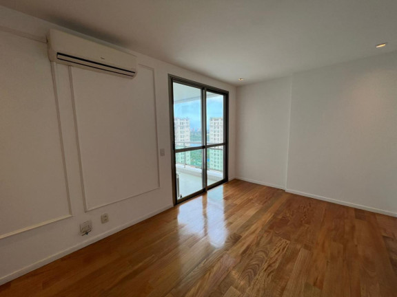 Imagem Apartamento com 4 Quartos à Venda, 376 m² em Barra Da Tijuca - Rio De Janeiro Imagem Apartamento com 4 Quartos à Venda, 376 m² em Barra Da Tijuca - Rio De Janeiro