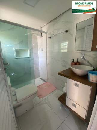 Imagem Casa com 3 Quartos à Venda, 150 m² em Canoas Imagem Casa com 3 Quartos à Venda, 150 m² em Canoas