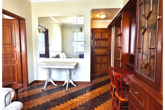 Imagem Apartamento com 1 Quarto à Venda, 35 m² em Centro Histórico - Porto Alegre Imagem Apartamento com 1 Quarto à Venda, 35 m² em Centro Histórico - Porto Alegre