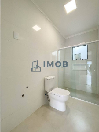 Imagem Casa com 3 Quartos à Venda, 212 m² em Três Rios Do Norte - Jaraguá Do Sul