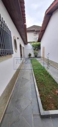 Imagem Casa com 4 Quartos à Venda, 208 m² em Stella Maris - Peruíbe Imagem Casa com 4 Quartos à Venda, 208 m² em Stella Maris - Peruíbe