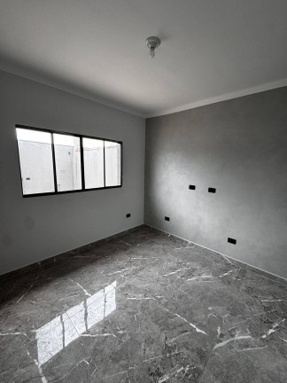 Imagem Casa com 2 Quartos à Venda, 125 m² em Itanhaém Imagem Casa com 2 Quartos à Venda, 125 m² em Itanhaém