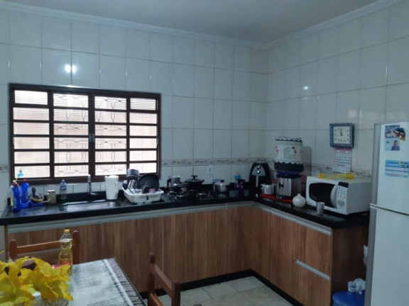 Imagem Imóvel com 3 Quartos à Venda, 200 m² em Jardim Amélia - Sumaré Imagem Imóvel com 3 Quartos à Venda, 200 m² em Jardim Amélia - Sumaré