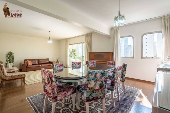 Apartamento com 4 Quartos à Venda, 196 m² em Moema - São Paulo