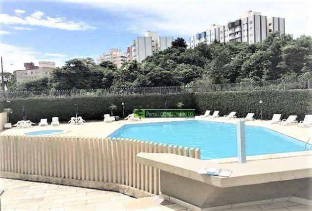 Imagem Apartamento com 3 Quartos à Venda, 80 m² em Cabral - Curitiba