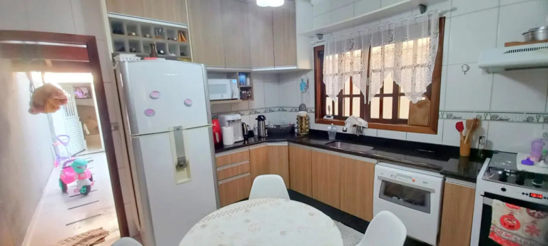Imagem Casa com 2 Quartos à Venda, 229 m² em Jardim Rio Das Pedras - Cotia Imagem Casa com 2 Quartos à Venda, 229 m² em Jardim Rio Das Pedras - Cotia