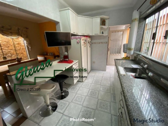 Imagem Casa com 4 Quartos à Venda, 220 m² em Itaquera - São Paulo Imagem Casa com 4 Quartos à Venda, 220 m² em Itaquera - São Paulo