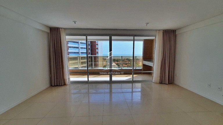 Imagem Apartamento com 3 Quartos à Venda, 101 m² em De Lourdes - Fortaleza