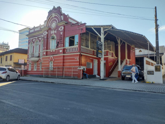 Imagem Imóvel com 5 Quartos à Venda, 300 m² em Centro - Joinville