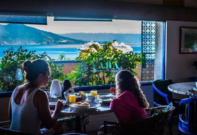 Imagem Casa com 10 Quartos à Venda, 5.800 m² em Villa - Ilhabela