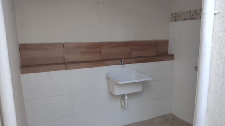 Imagem Casa com 2 Quartos à Venda, 52 m² em Caiçara - Praia Grande