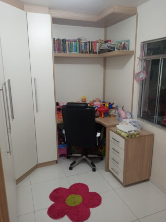 Imagem Casa com 3 Quartos à Venda, 180 m² em Cidade Industrial - Curitiba Imagem Casa com 3 Quartos à Venda, 180 m² em Cidade Industrial - Curitiba