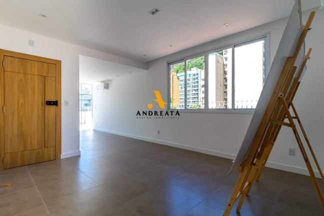 Imagem Cobertura com 3 Quartos à Venda, 237 m² em Copacabana - Rio De Janeiro Imagem Cobertura com 3 Quartos à Venda, 237 m² em Copacabana - Rio De Janeiro