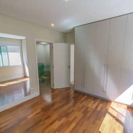 Imagem Casa com 4 Quartos à Venda, 500 m² em Alphaville - Santana De Parnaíba Imagem Casa com 4 Quartos à Venda, 500 m² em Alphaville - Santana De Parnaíba