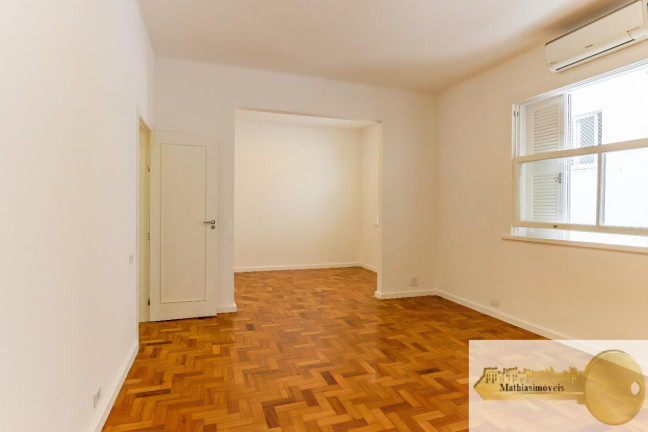 Imagem Apartamento com 3 Quartos à Venda, 110 m² em Lagoa - Rio De Janeiro Imagem Apartamento com 3 Quartos à Venda, 110 m² em Lagoa - Rio De Janeiro