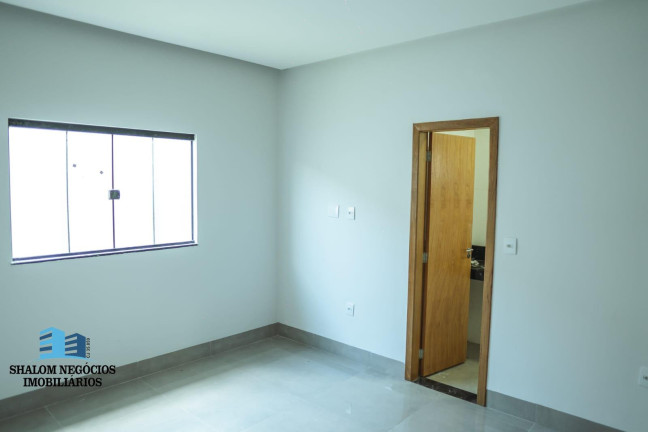 Imagem Casa com 3 Quartos à Venda, 127 m² em Goiânia