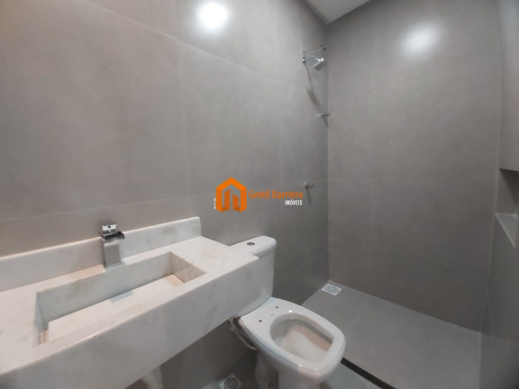 Imagem Casa com 4 Quartos à Venda, 318 m² em Urucunema - Eusébio Imagem Casa com 4 Quartos à Venda, 318 m² em Urucunema - Eusébio
