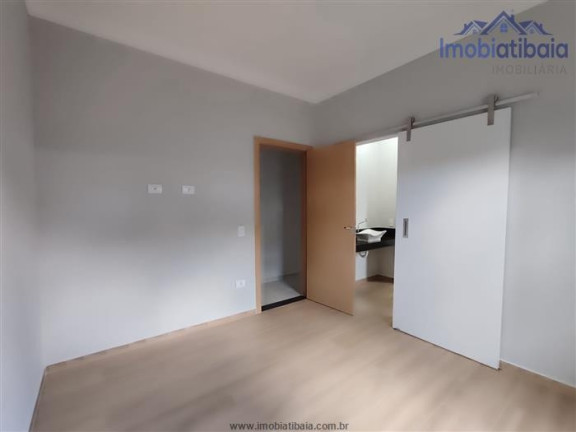 Imagem Casa com 3 Quartos à Venda, 230 m² em Vila Gíglio - Atibaia